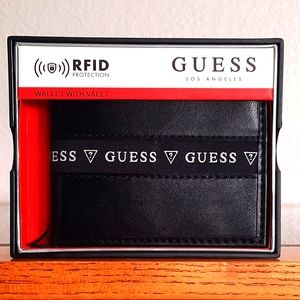 GUESS MEN'S GENUINE LEATHER WALLET